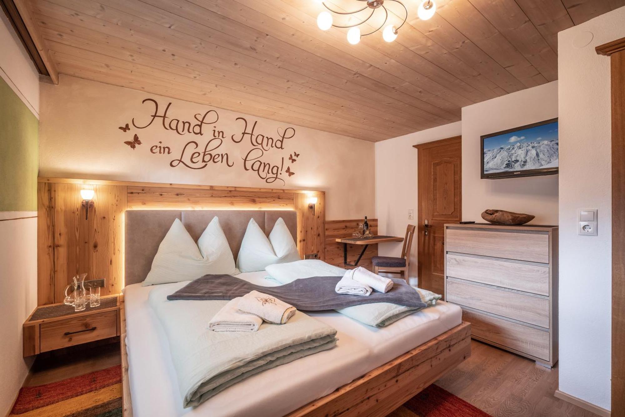 Haus Taxacher Rohrberg エクステリア 写真